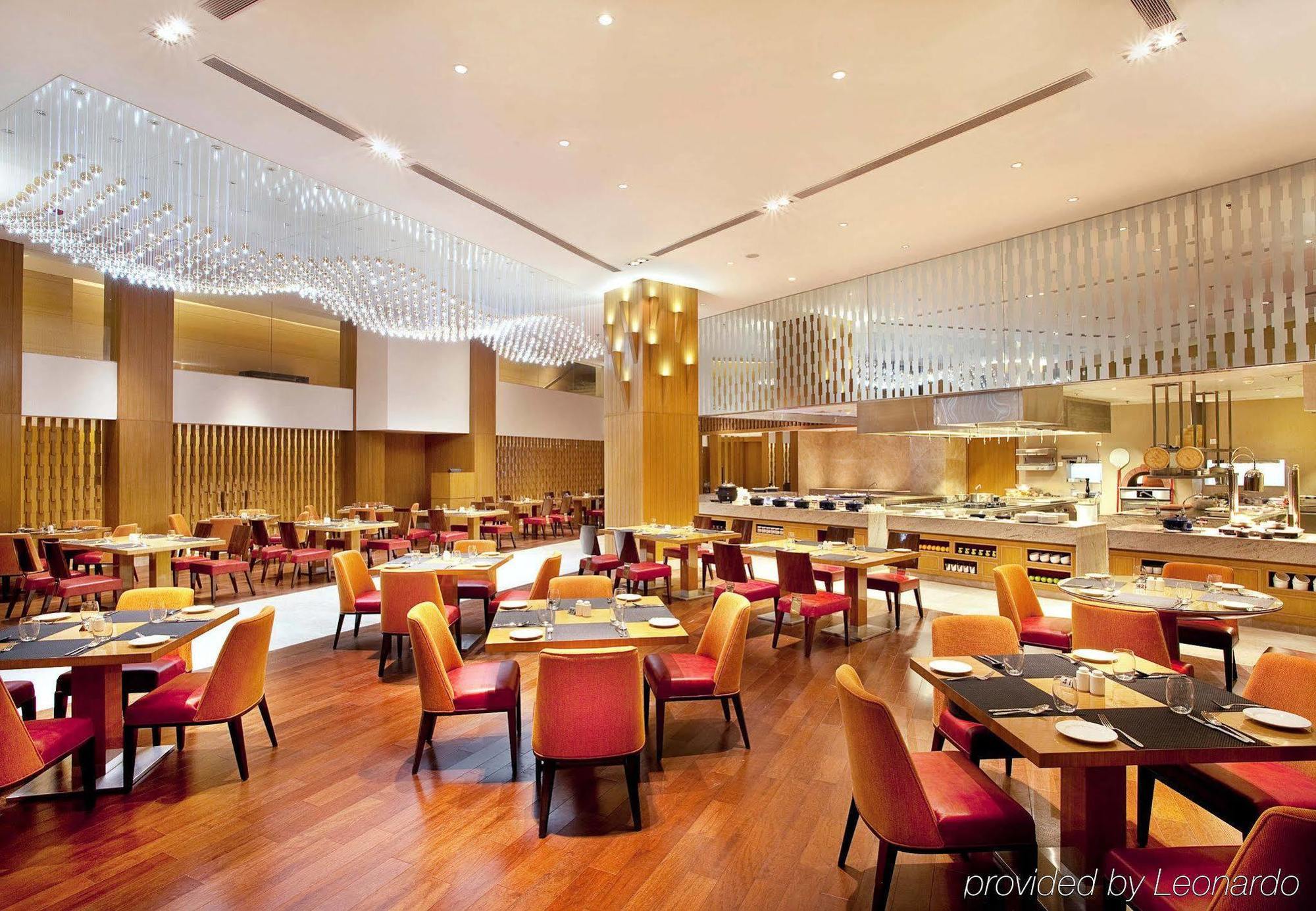 高知机场万怡酒店 尼杜巴塞莱 外观 照片 The restaurant
